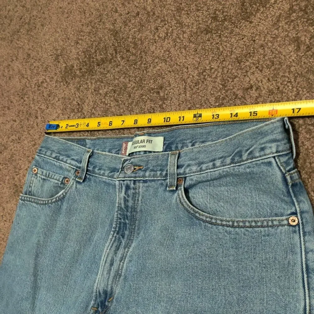 Vintage Levis 505 Jeans Mens 34‎ x 29 Regular Fit Light Blue Washed Denim